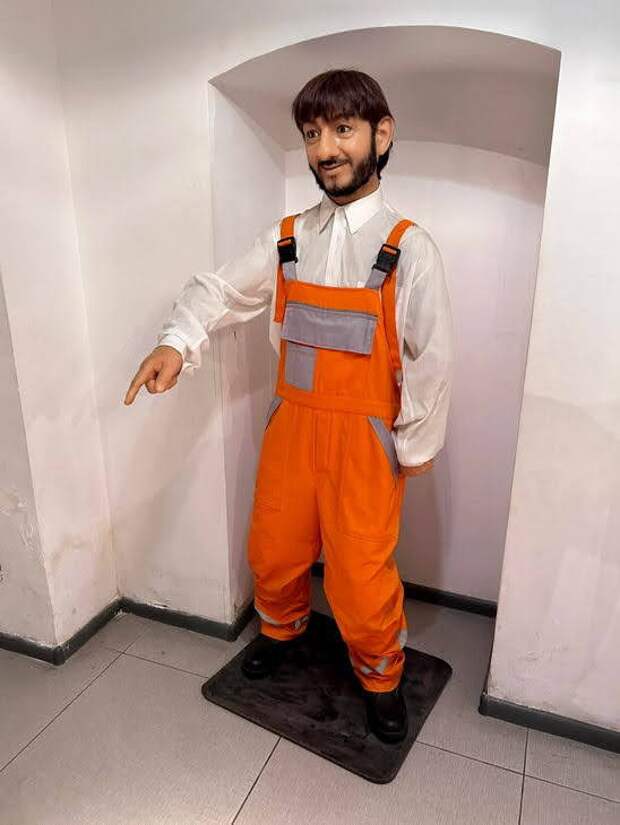 Одесса. Укро-нацисты требуют пустить Галустяна на окопные свечи