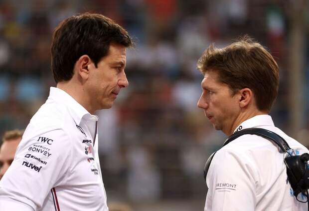 В Williams назвали причину скандала вокруг моторов Mercedes 2026 года