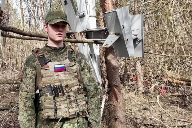 Боец Молодой взял академотпуск и втайне от матери ушел воевать