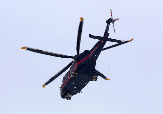 В российском регионе пропал вертолет с четырьмя людьми на борту