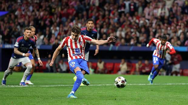 Альварес реализовал пенальти и сравнял счет в полуфинале ЛЧ с «Арсеналом»