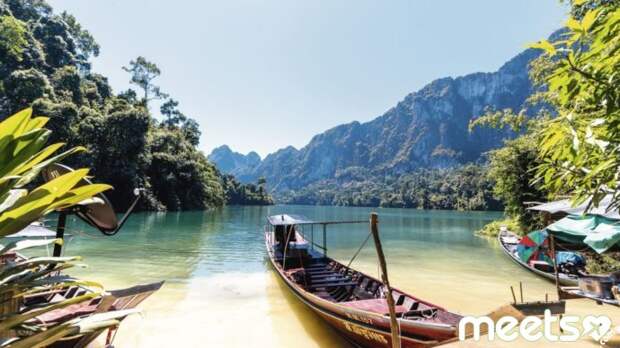 travelling thailand