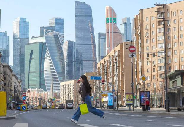 Предсказана дата возвращения солнца в Москву