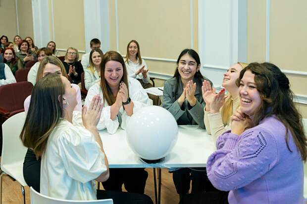 В 2025 году в школы Тульской области пришли работать порядка 400 молодых педагогов