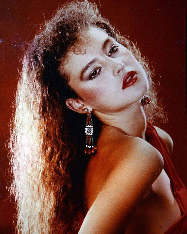 beautifulneverseenmonicabellucci-26-900x1123
