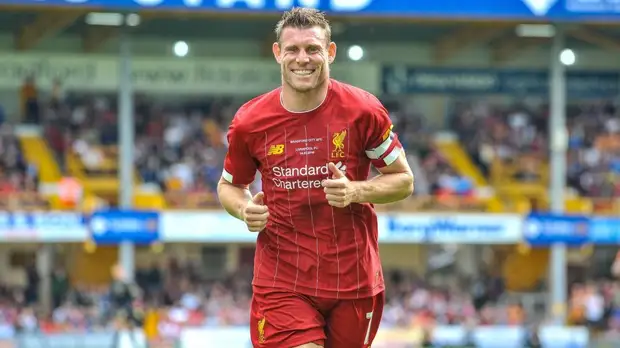 Эвра заявил, что играть с Милнером было сложнее, чем с Месси