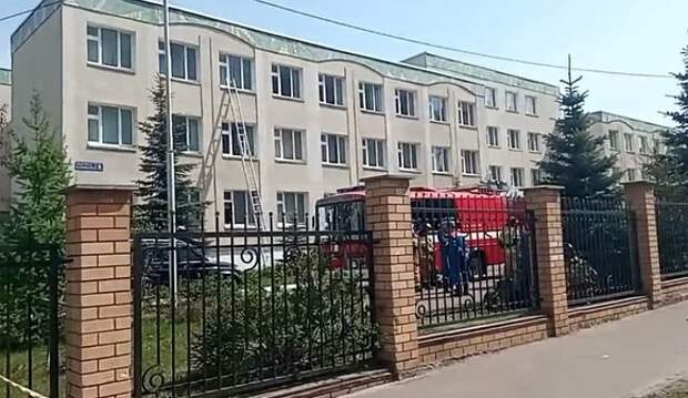 РИА «Новости»: Во время стрельбы в казанской школе погибли 9 человек и четверо ранены