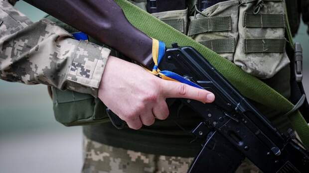 Украинский офицер разведки пожаловался на зарплату солдат ВСУ