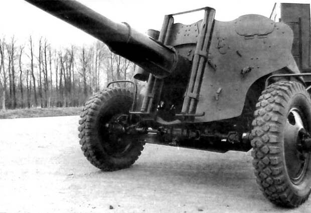 Механический привод ведущих колес активной 85-мм пушки СД-44 (из архива НИИЦ АТ) авто, автопоезд