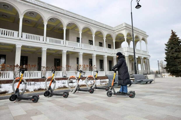 Прокат самокатов открылся у Северного речного вокзала