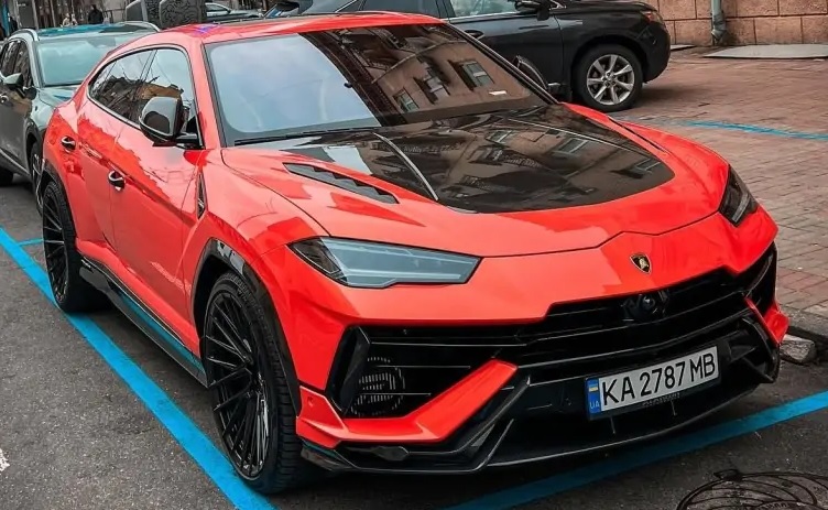 Lamborghini-Urus-main.jpg Lamborghini-Urus-main.jpg