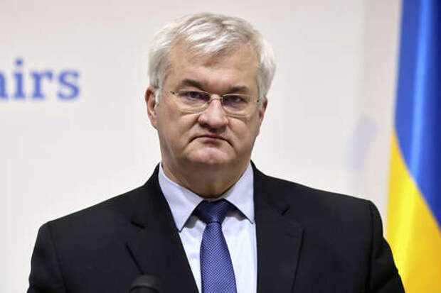 Глава МИД Сибига заявил о позитивных сигналах о возобновлении помощи от США