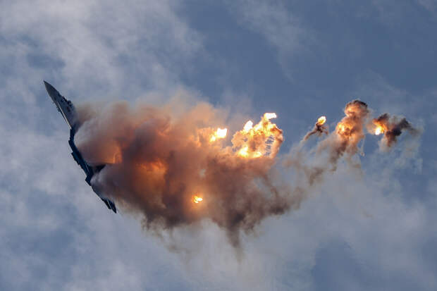 На поиски сбитого летчика истребителя F-15 Пентагон отправил спецназ