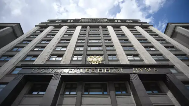 В Госдуме поддержали идею ужесточить ответственность за массовое отравление контрафактным алкоголем