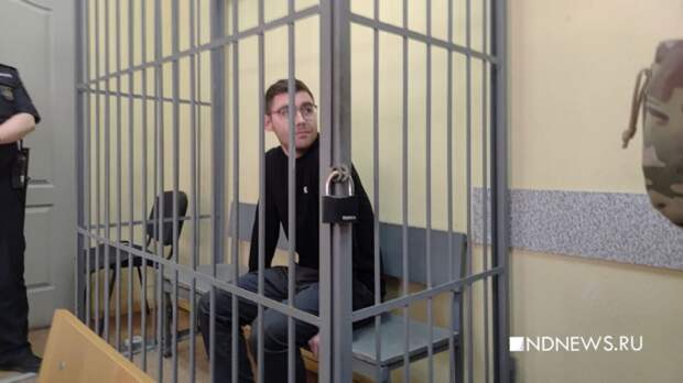 Редактор «Ура.ру» признал в суде, что платил дяде-полицейкому за оперативные сводки