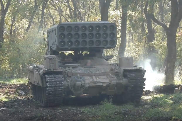 РИА Новости: экипажи ТОС "Солнцепек" поразили позиции ВСУ в Харьковской области