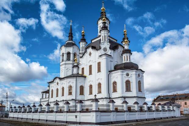 10 прекрасных церквей в стиле «сибирское барокко»