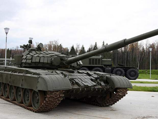 Росгвардия захватила танк Т-72 украинской армии в Донбассе