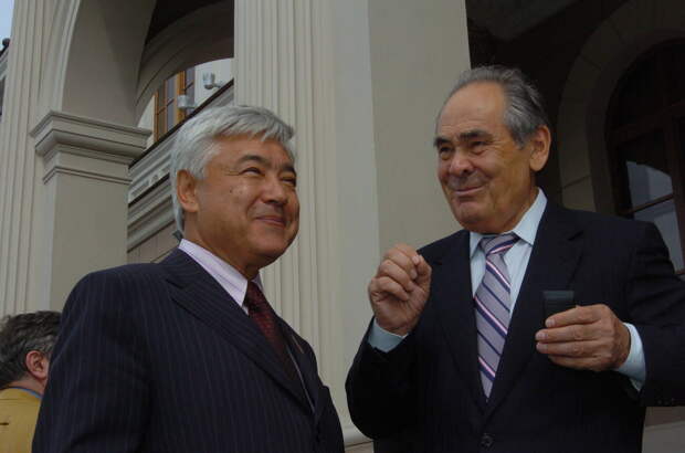 Фарид Мухаметшин поздравил Минтимера Шаймиева с Днем рождения