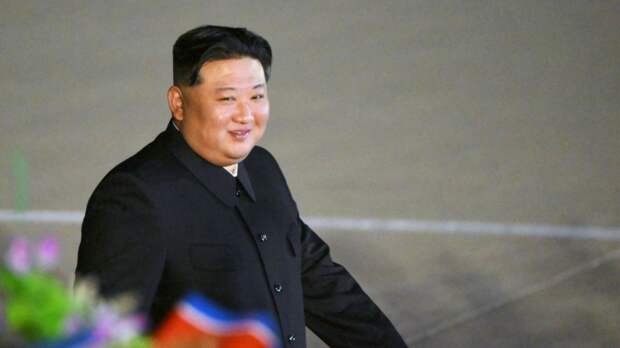 Песков: у Ким Чен Ына есть приглашение посетить Россию