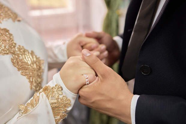 Жениха и невесту задержали за секс до свадьбы