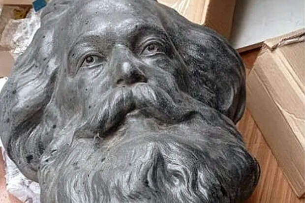 Редкий бюст Карла Маркса нашелся в Новосибирске
