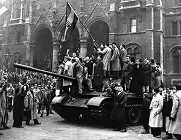 Подавление бунта венгров стало подвигом советских солдат