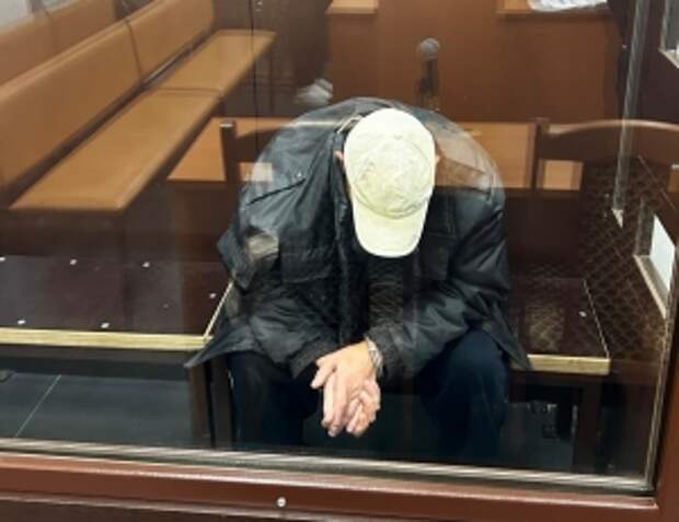 Житель Архангельской области предстанет перед судом по обвинению в посягательстве на жизнь сотрудников полиции и похищении служебного удостоверения