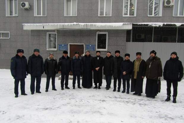 Татарстан Мөфтие Чувашиянең бишенче хатын-кызлар төзәтү колониясендә булды