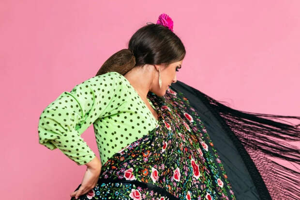 Почему цыгане выбрасывали еду, если к ней прикоснулась женская юбка