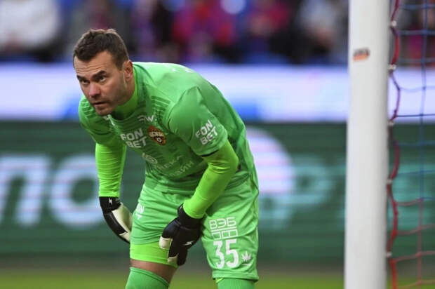 Живой памятник. Игорь Акинфеев останется в воротах ЦСКА до 2027 года