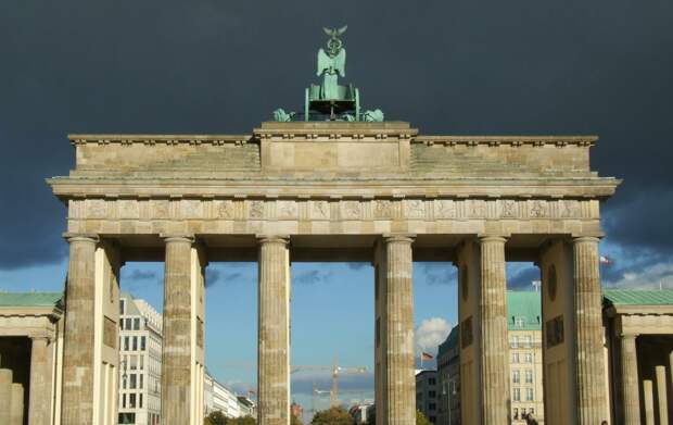 "Диверсия" в центре Берлина. Немцам в преддверии 9 Мая напомнили о русском триумфе