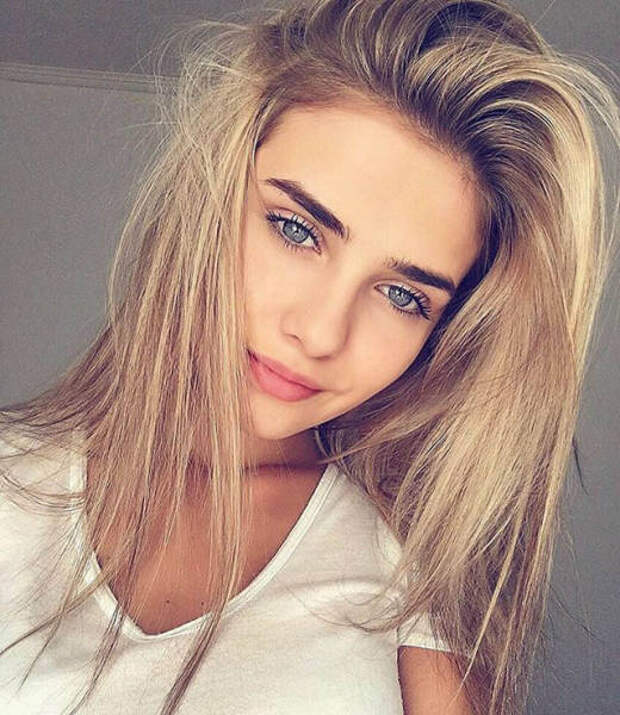 Красивые девушки (43 фото)