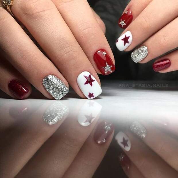 Новогодний маникюр 2020 на короткие ногти: идеи с фото