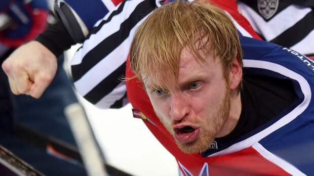 Учился в школе, но пошел в ночной клуб — пришлось драться за друзей! Будущего игрока КХЛ Панина побили в Тольятти