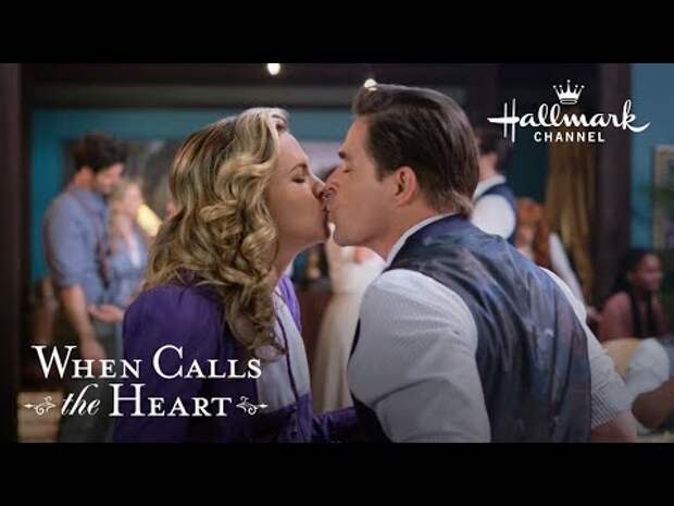 Andrea Brooks Teases When Calls the Heart Season 10, Big Changes Ahead