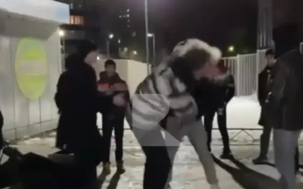 Полиция установила личность мужчины, жестоко избившего 16-летнего рязанца