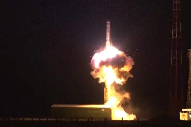 Нервно курят: в Киеве панически ждут пуска нового «Орешника» до 19 февраля