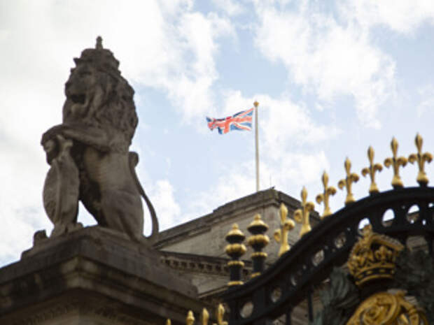 Британцы все меньше понимают, что творит их правительство