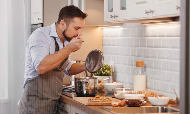 Эти 6 нелепых ошибок на кухне могут стоить вам здоровья и жизни