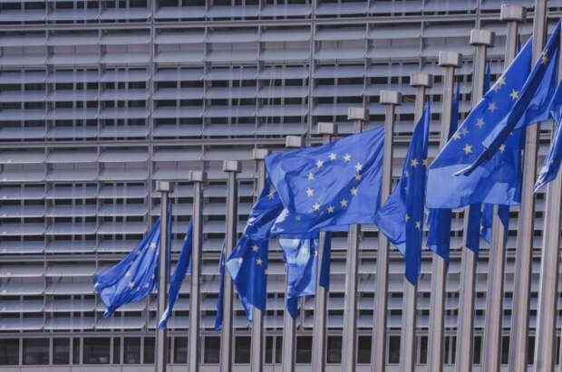 Defense News: ЕС до чертиков пугают перспективы украинского урегулирования