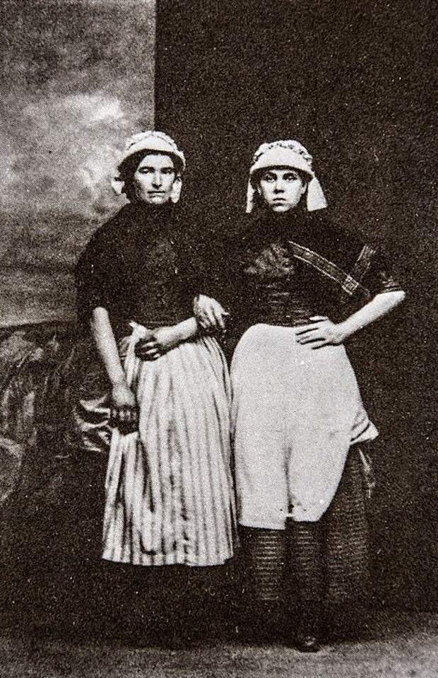 Храбрые девушки-рыбачки на снимках 1860-70 годов