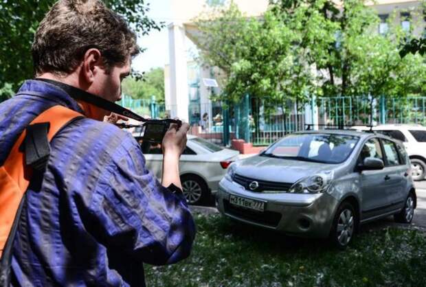 В ГИБДД призвали снимать на видео нарушителей ПДД