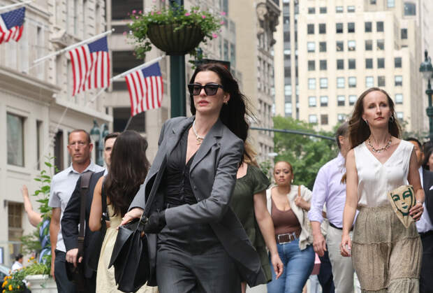 Фильм «Дьявол носит Prada 2», 2026 год: что известно о продолжении культовой картины с Мэрил Стрип и Энн Хэтэуэй