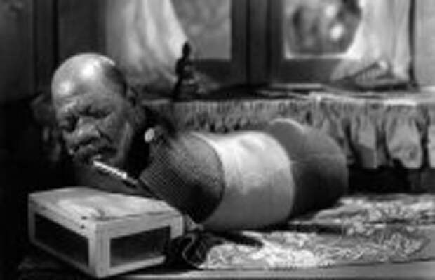 Вокруг света: Родился без рук и ног, женился на принцессе и стал звездой кино: Как победил судьбу «Человек-гусеница» Принц Рандиан