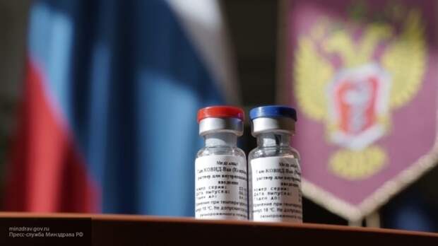 Украина будет покупать российскую вакцину втридорога у Европы