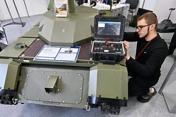 Российские добровольцы купят боевых роботов на деньги датской компании Rockwool