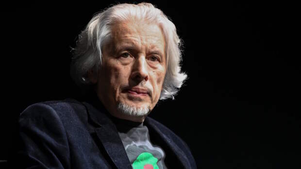 Роман Сорокина "Голубое сало" сняли с продажи