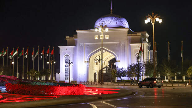 Первый день переговоров России, США и Украины в ОАЭ завершился