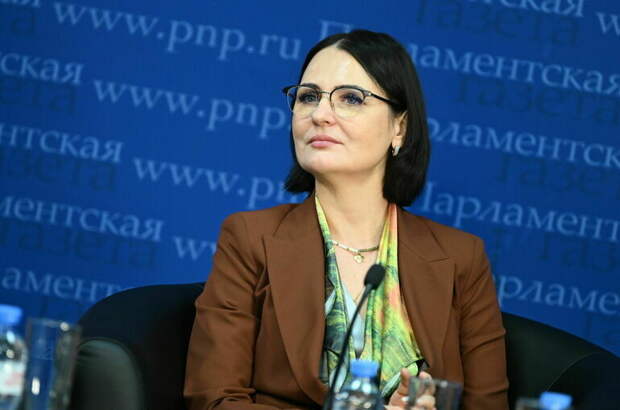 Депутат Буцкая поддержала идею о получении согласия супруга на аборт